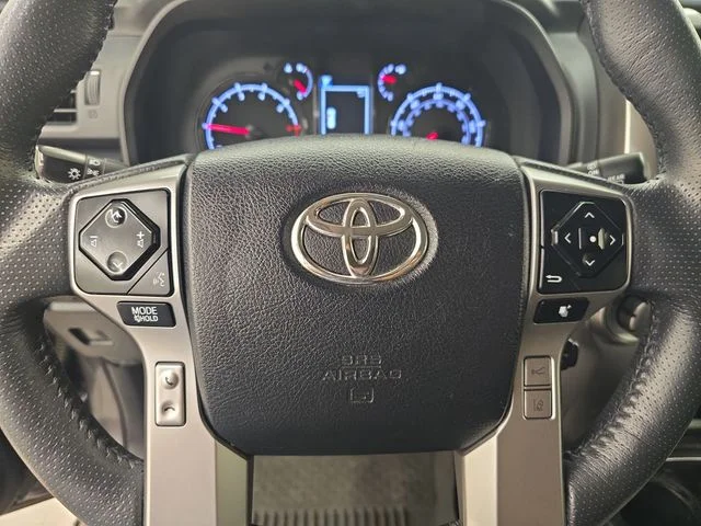 Used 2022 Classic Silver Metallic Toyota SR5 Premium image 30