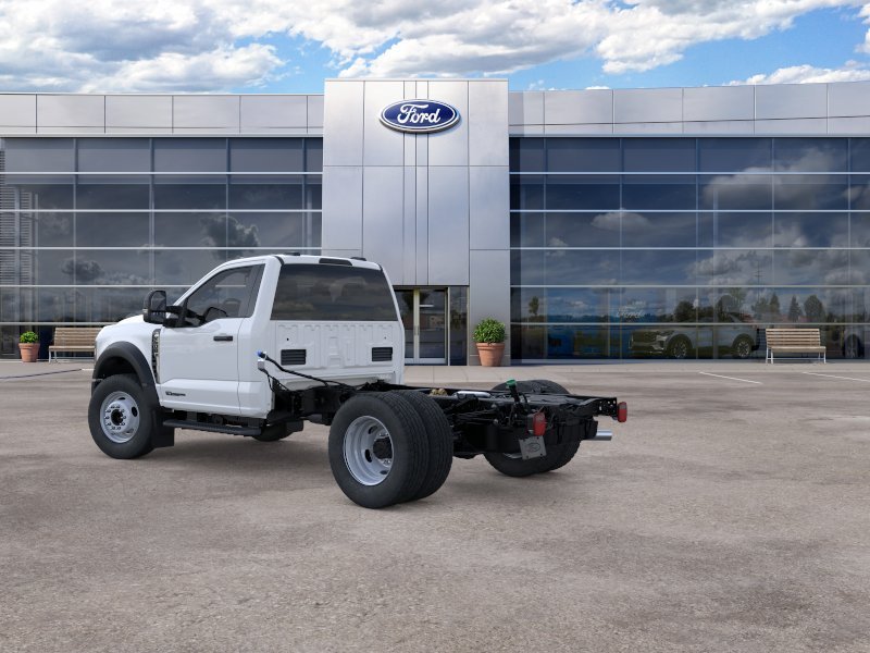 New 2026 Oxford White Ford F-600® XL image 4