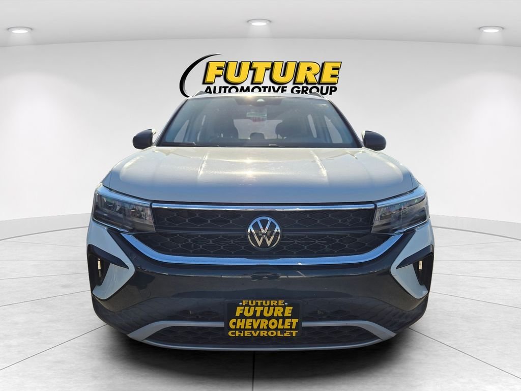 Used 2024  Volkswagen 1.5T S image 2