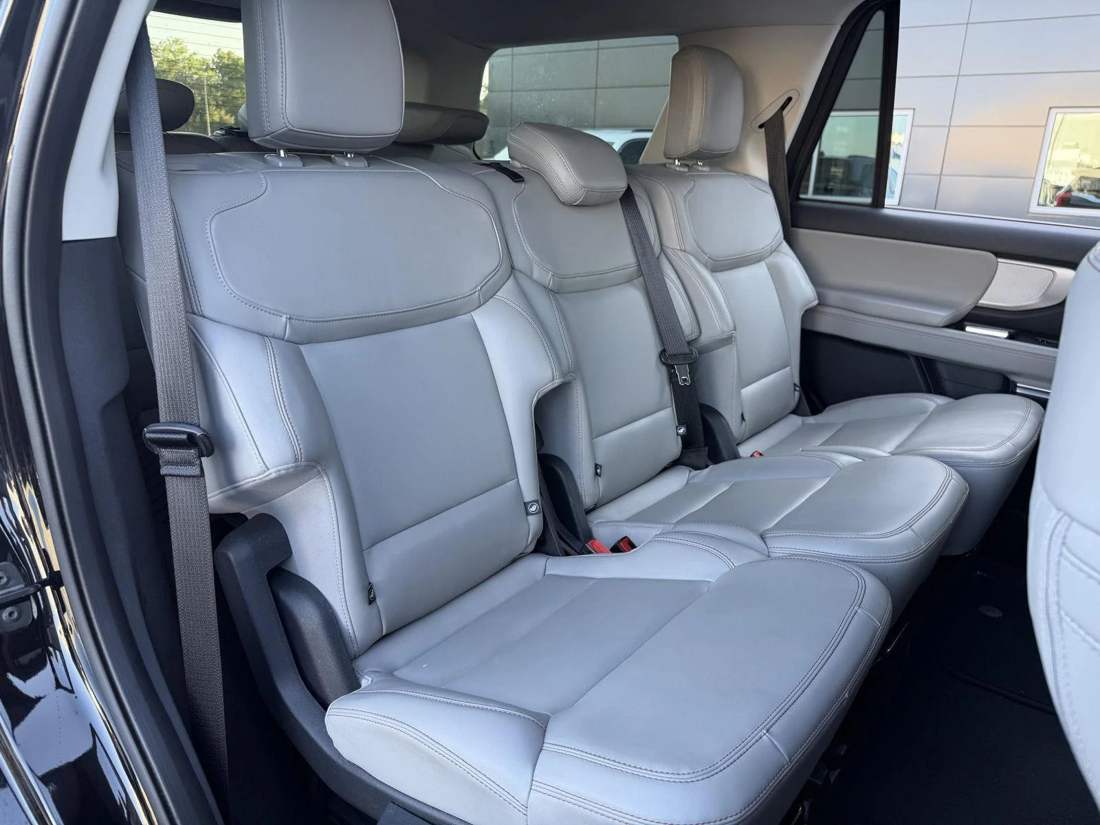 Used 2025 Agate Black Ford Active image 24