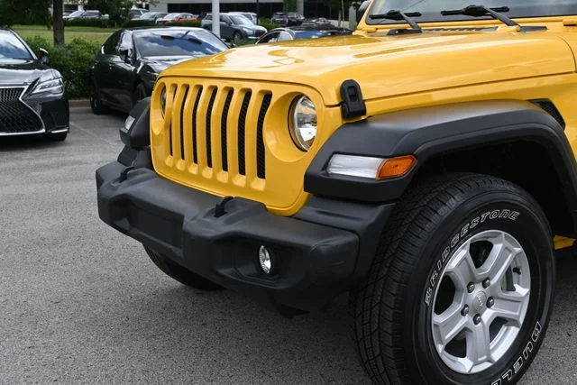Used 2021  Jeep Unlimited Sport S image 11