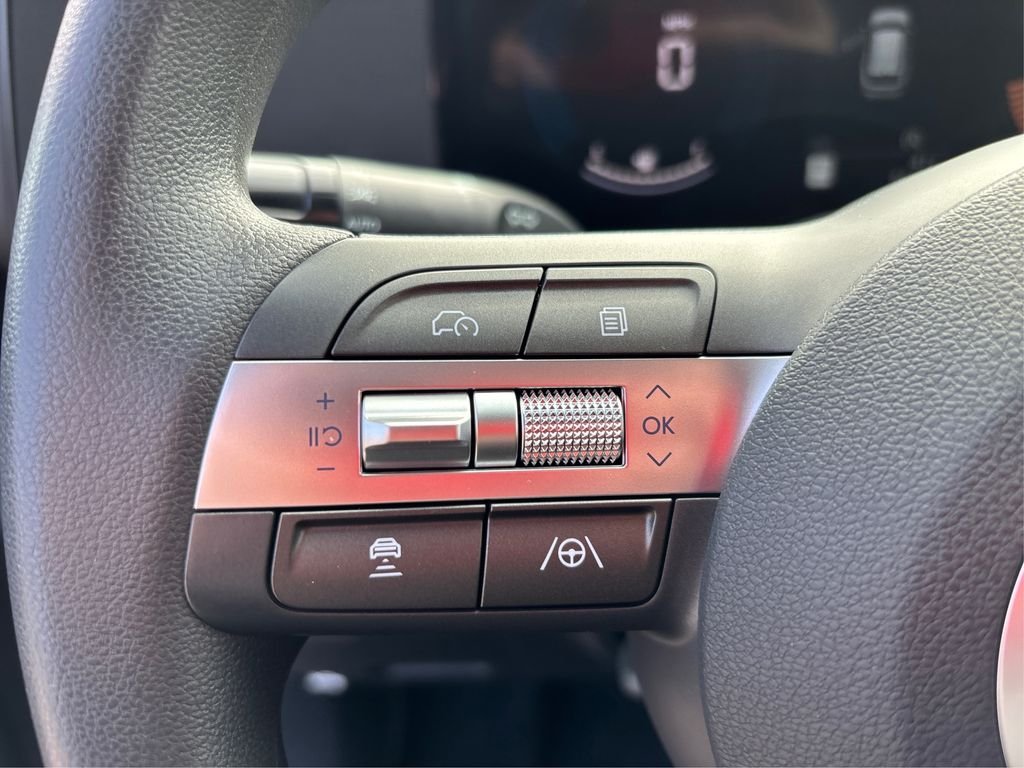 2026 Hyundai Kona SE - Photo 30