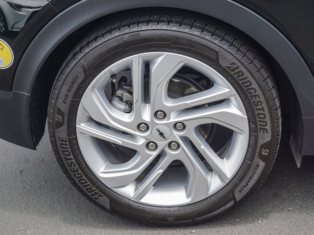 Used 2022 Black Chevrolet 1LT image 8