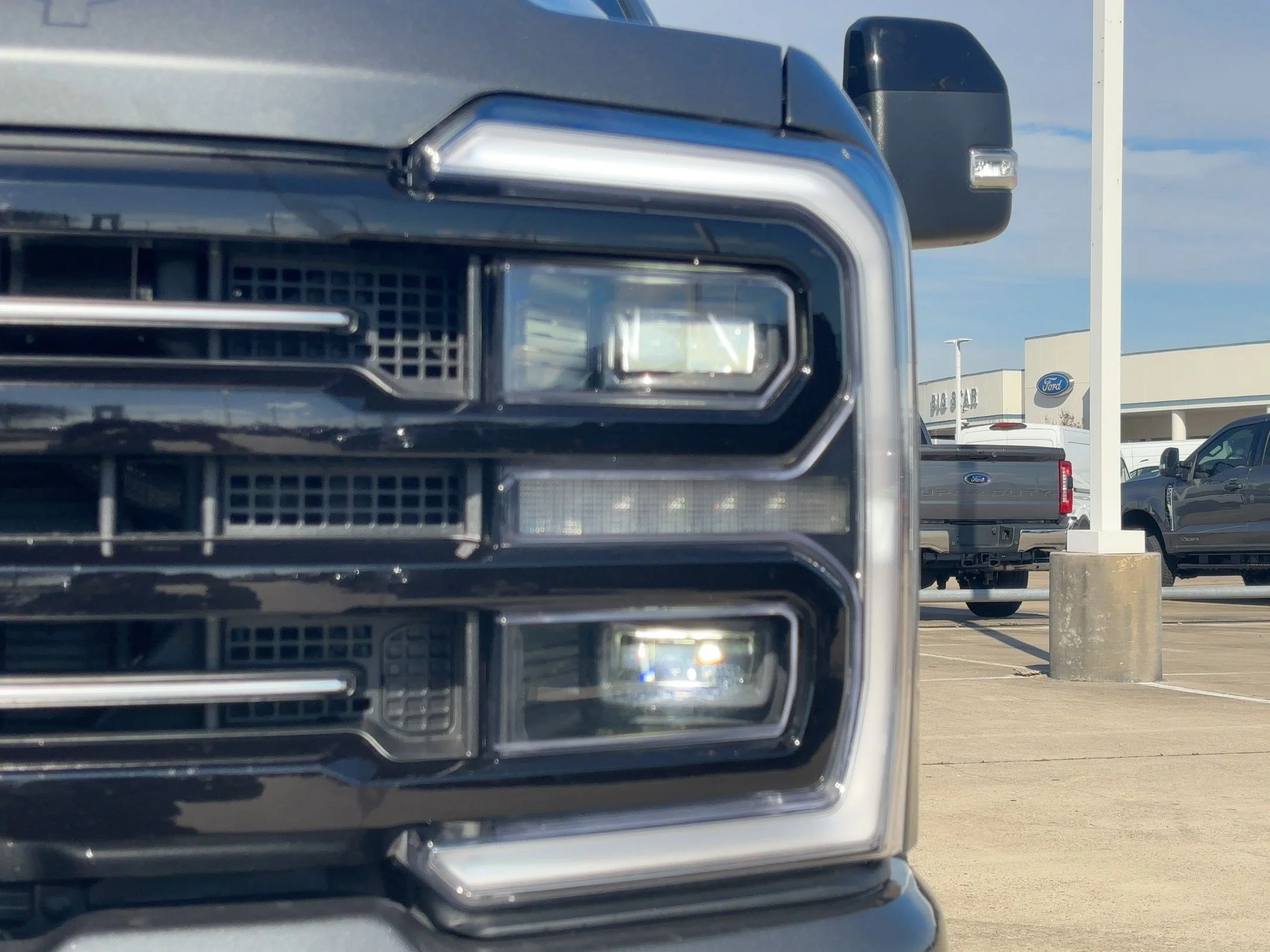 Certified Used 2026 Carbonized Gray Metallic Ford Platinum image 6