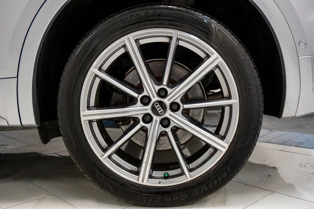 Used 2022 Silver Audi Prestige image 11
