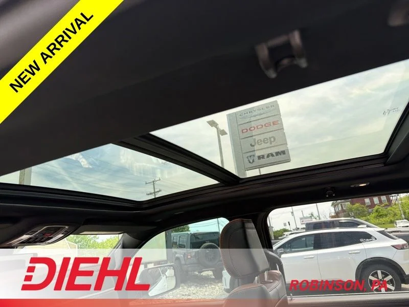 Used 2022 White Ram Limited image 8