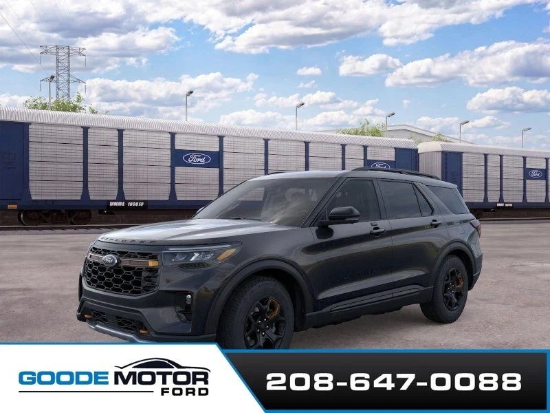 New 2026 Agate Black Metallic Ford Tremor® image 1