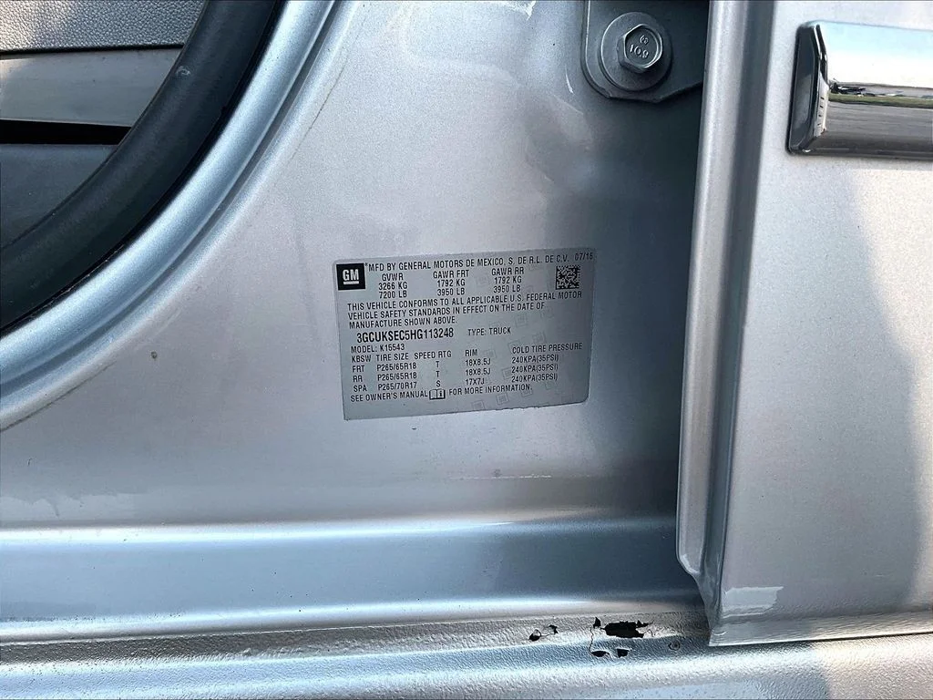 Used 2017 Silver Chevrolet LTZ image 31