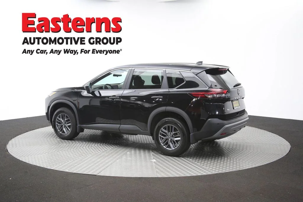 Used 2023 Black Nissan S image 62