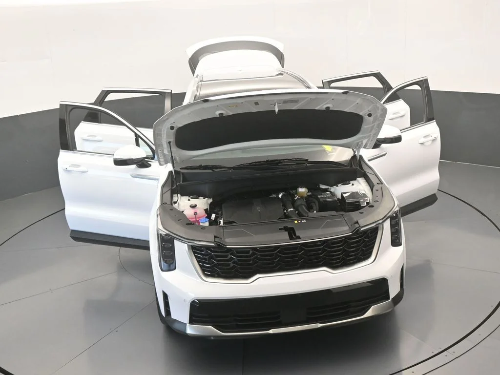 Used 2025 Glacial White Pearl Kia EX image 73