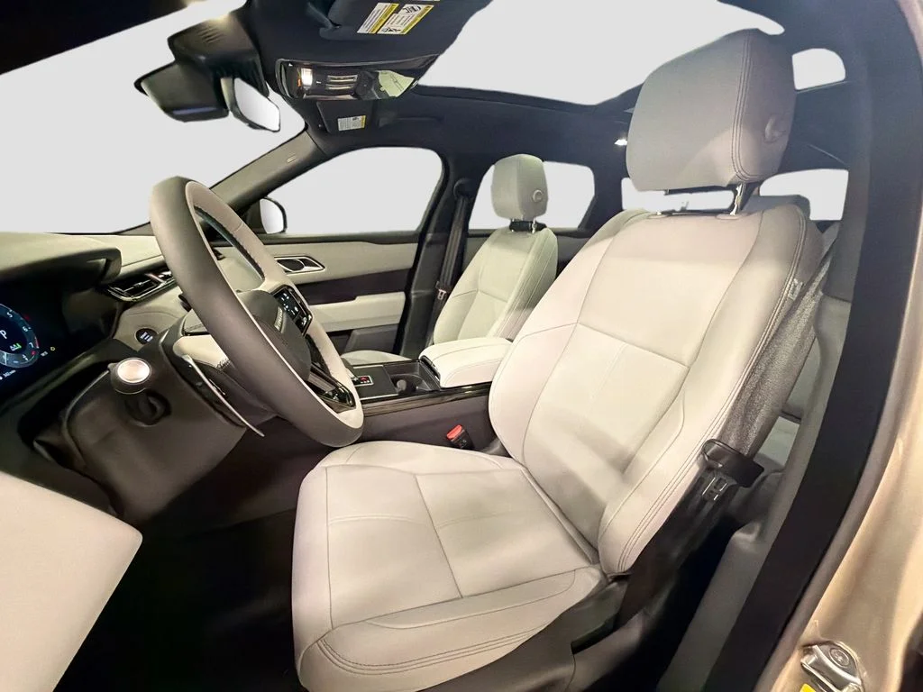 New 2026 Batumi Gold Premium Metallic Land Rover  image 5