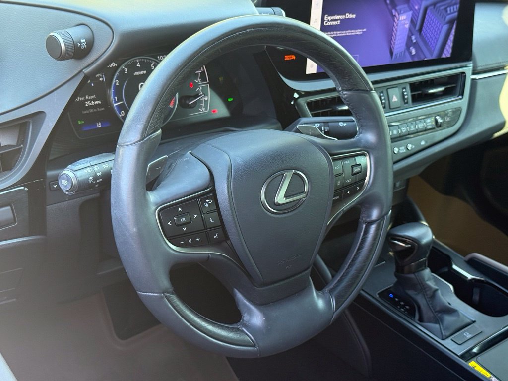 Certified Used 2024 EMINENT WHITE PEARL Lexus 350 Ultra Luxury image 17