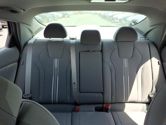 2024 Hyundai Elantra SEL - Photo 27