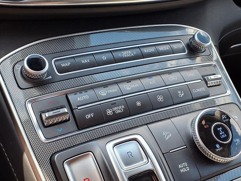 Used 2023 Gray Hyundai SEL Premium image 26