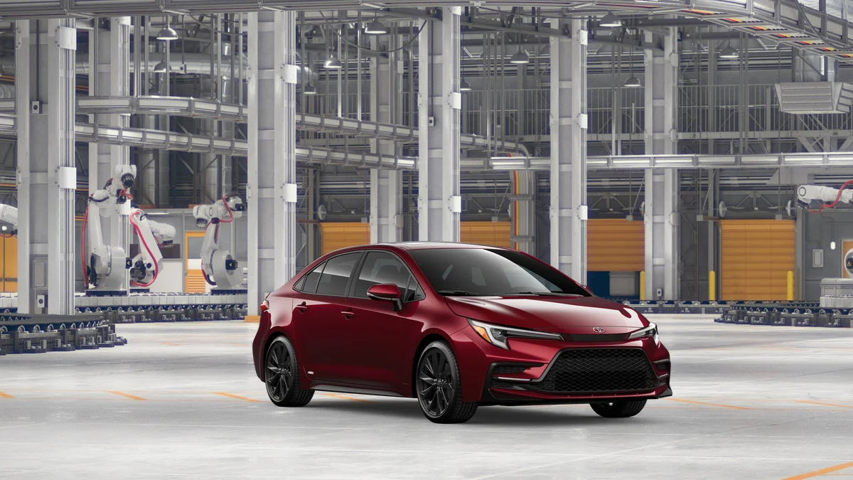 New 2027 Ruby Flare Pearl Toyota Hybrid SE image 15