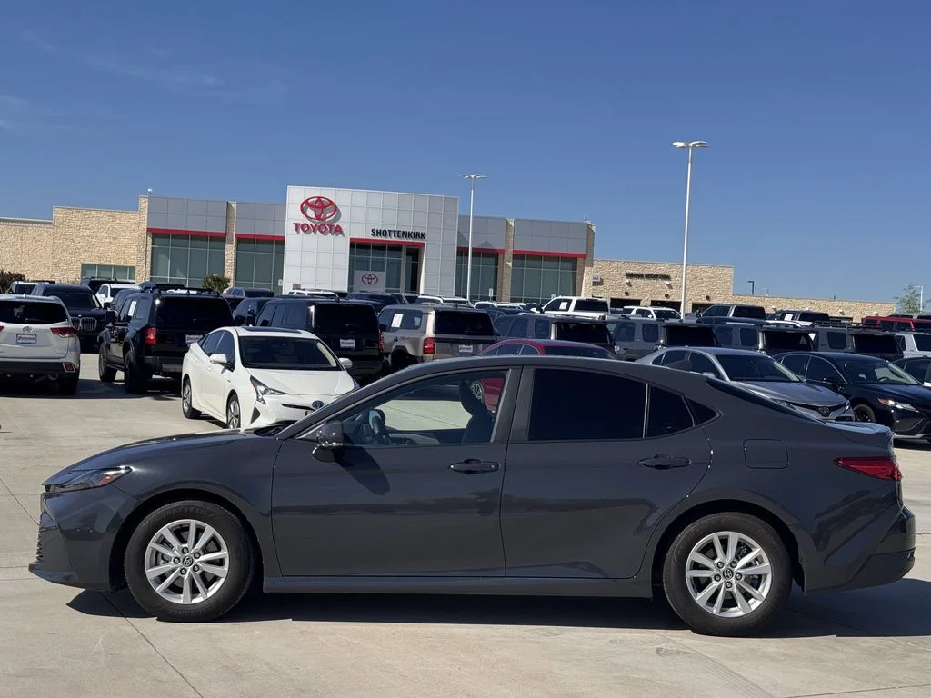 Used 2025 Gray Toyota LE image 3