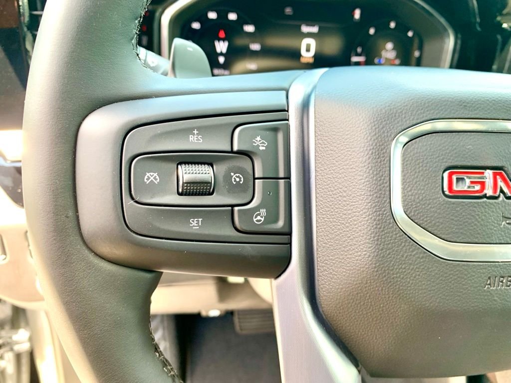 Used 2026 Silver GMC SLT image 31