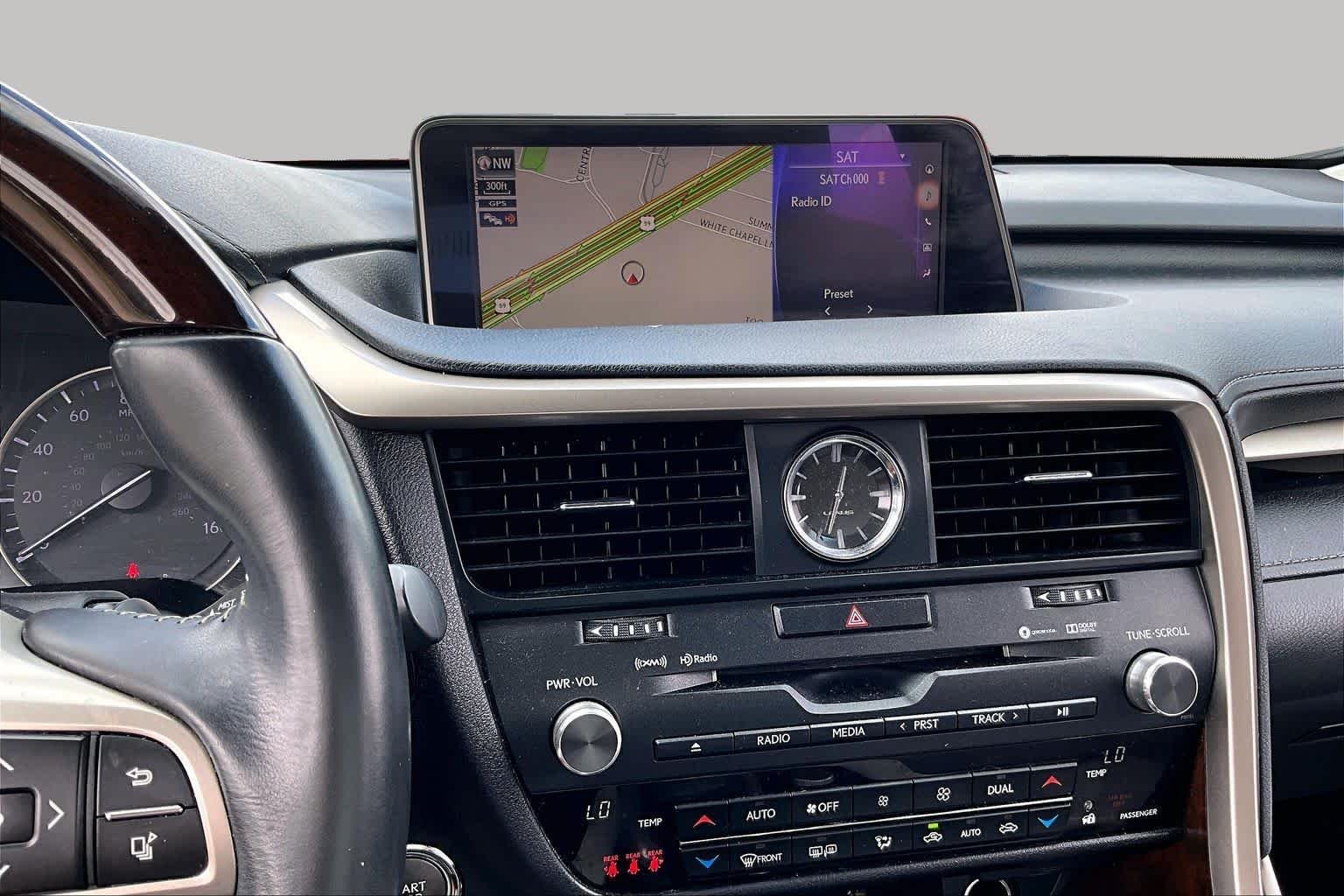 Used 2018 Eminent White Pearl Lexus  image 6