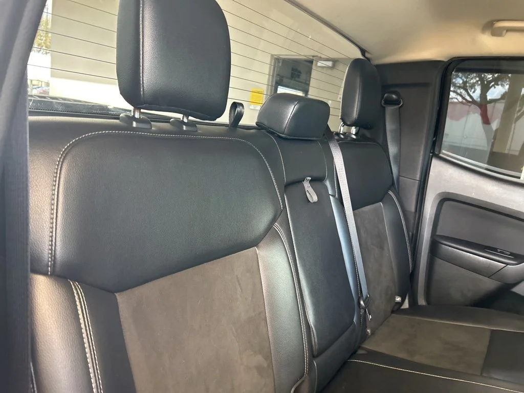 Used 2021 Black Ford XLT image 27