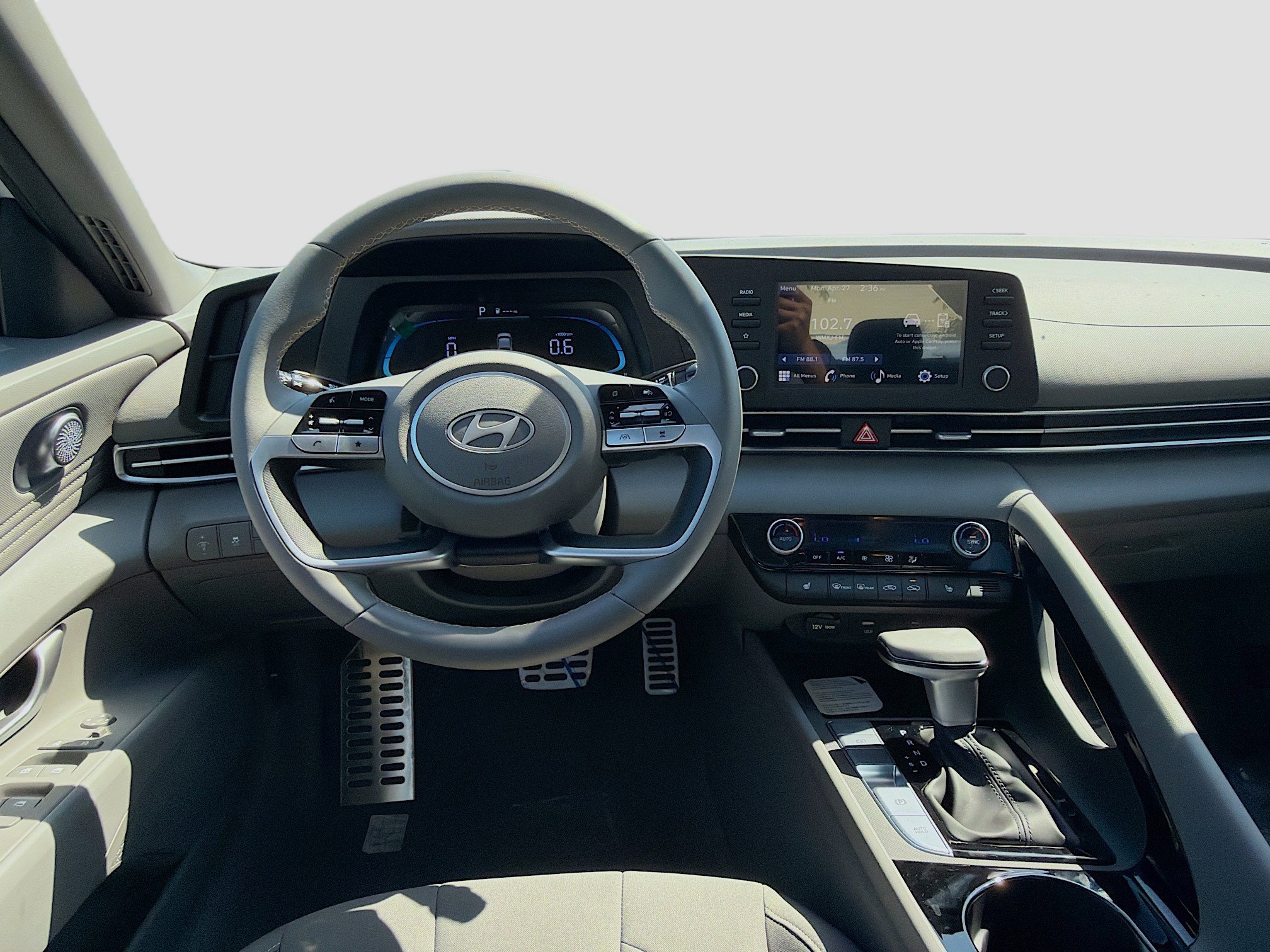 2026 Hyundai Elantra SEL - Photo 39