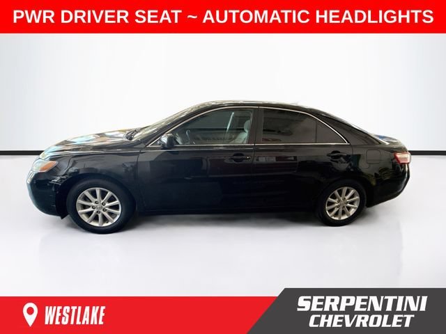 Used 2009 Black Toyota NA image 9
