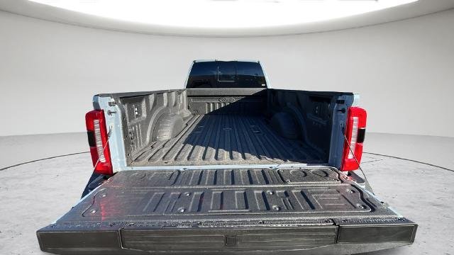 New 2026 Glacier Gray Metallic Tri-Coat Ford F-350® Lariat® image 40