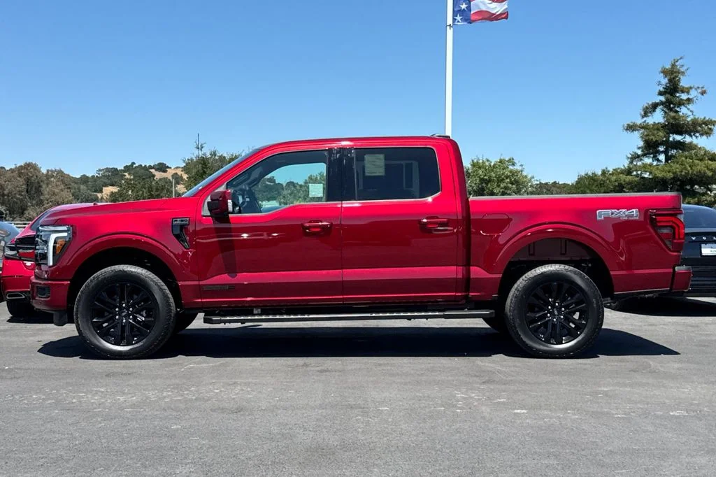 New 2026  Ford Lariat® image 7