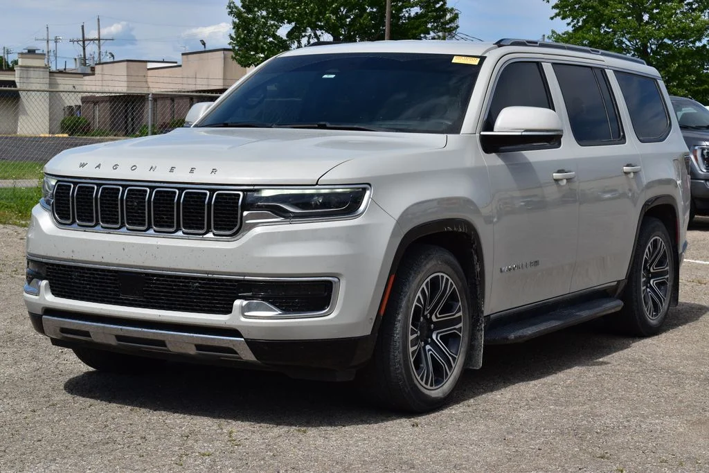 2022 Jeep Wagoneer Series III 4WD's photo