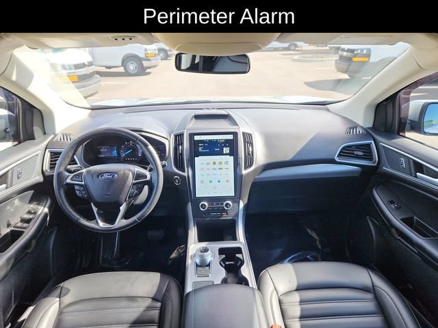 Used 2022 Silver Ford SEL image 36