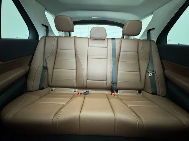 Certified Used 2026 Black Mercedes-Benz GLE 350 image 8
