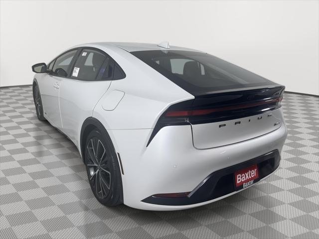Certified Used 2024 WIND CHILL PEARL Toyota  image 13