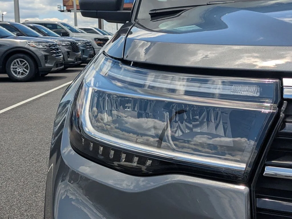 New 2026 Carbonized Gray Metallic Ford Active image 9