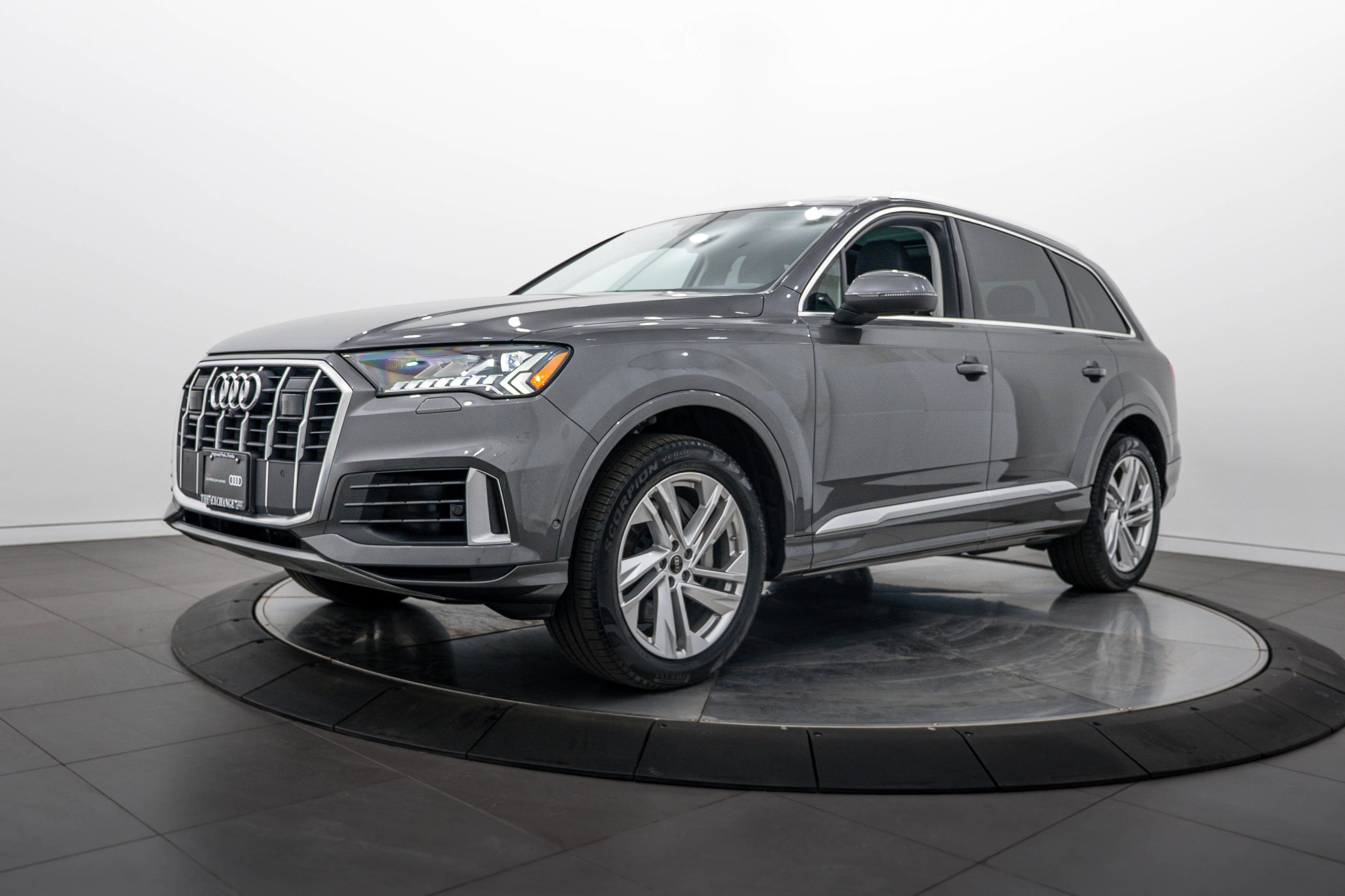 Certified Used 2023 Samurai Gray Metallic Audi Premium image 7