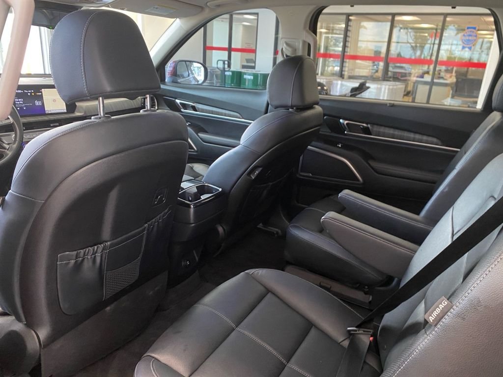 Used 2024 Red Kia EX image 15