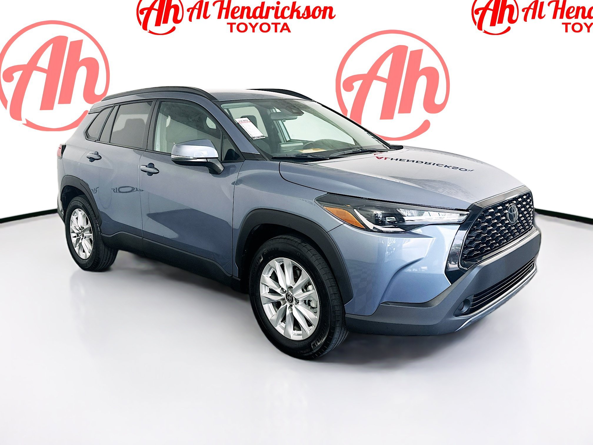 Used 2022 Celestite Toyota LE image 1