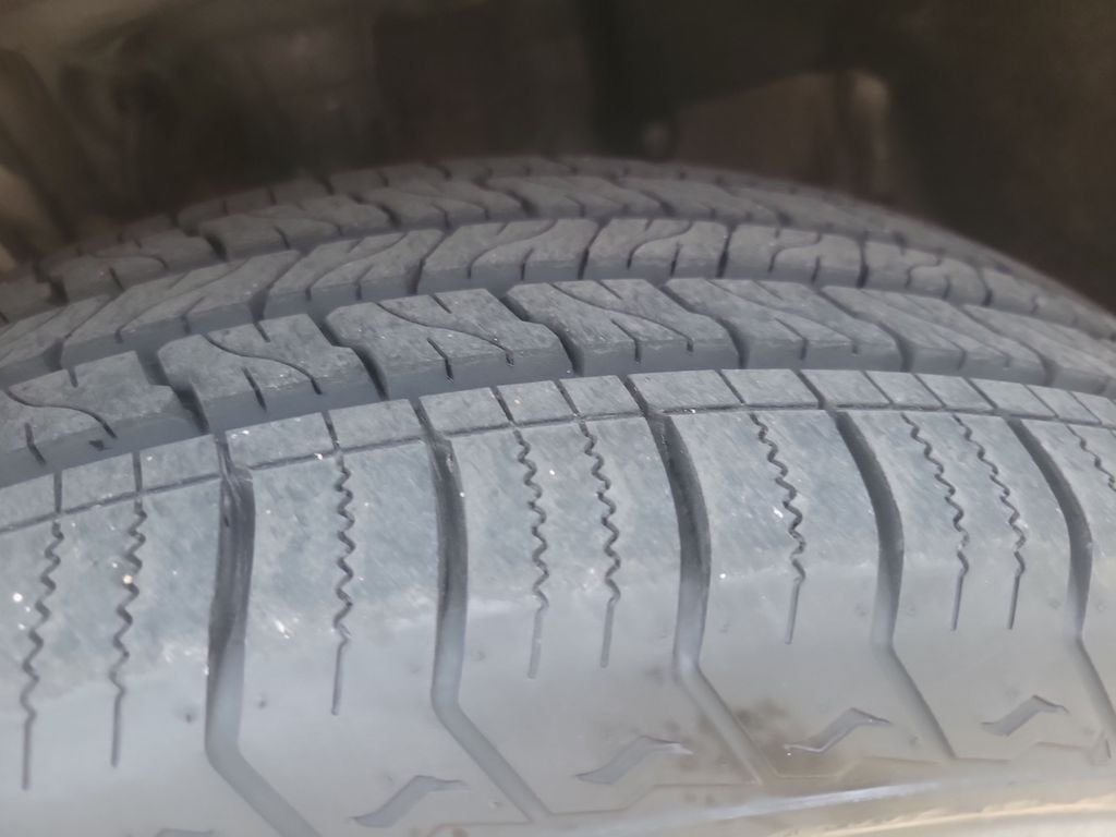 Certified Used 2022 White Toyota XLE image 33