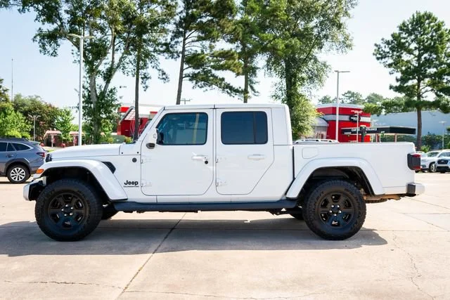 Used 2022 Bright White Clearcoat Jeep High Altitude image 2