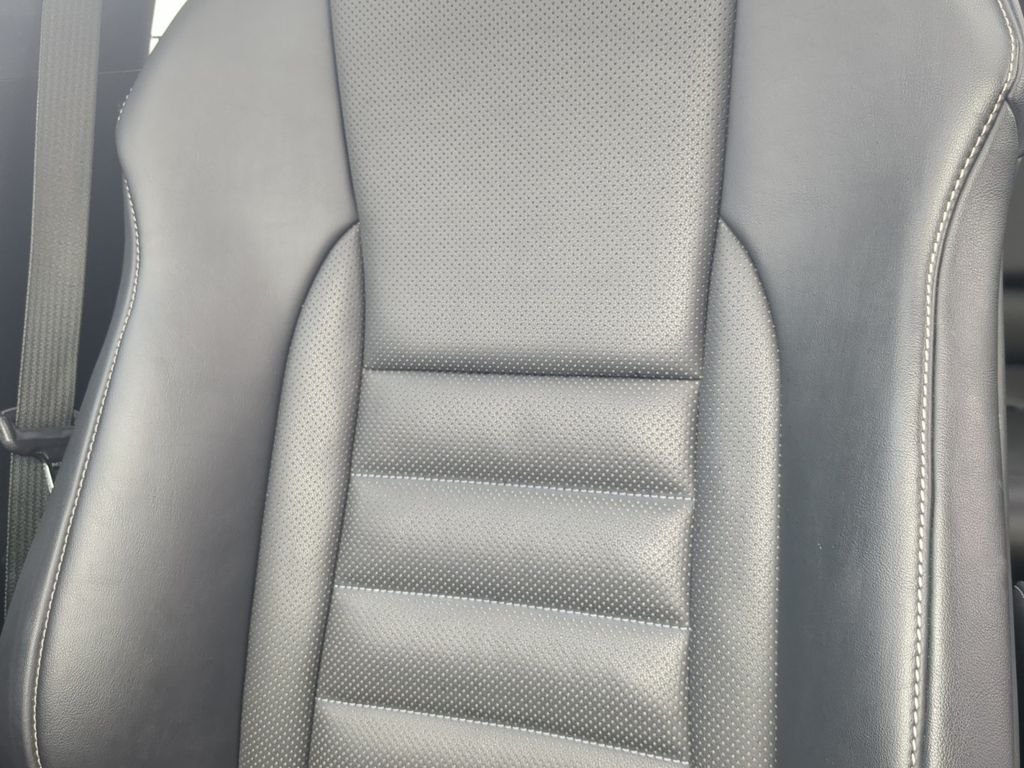 Used 2016 White Lexus 200t image 20