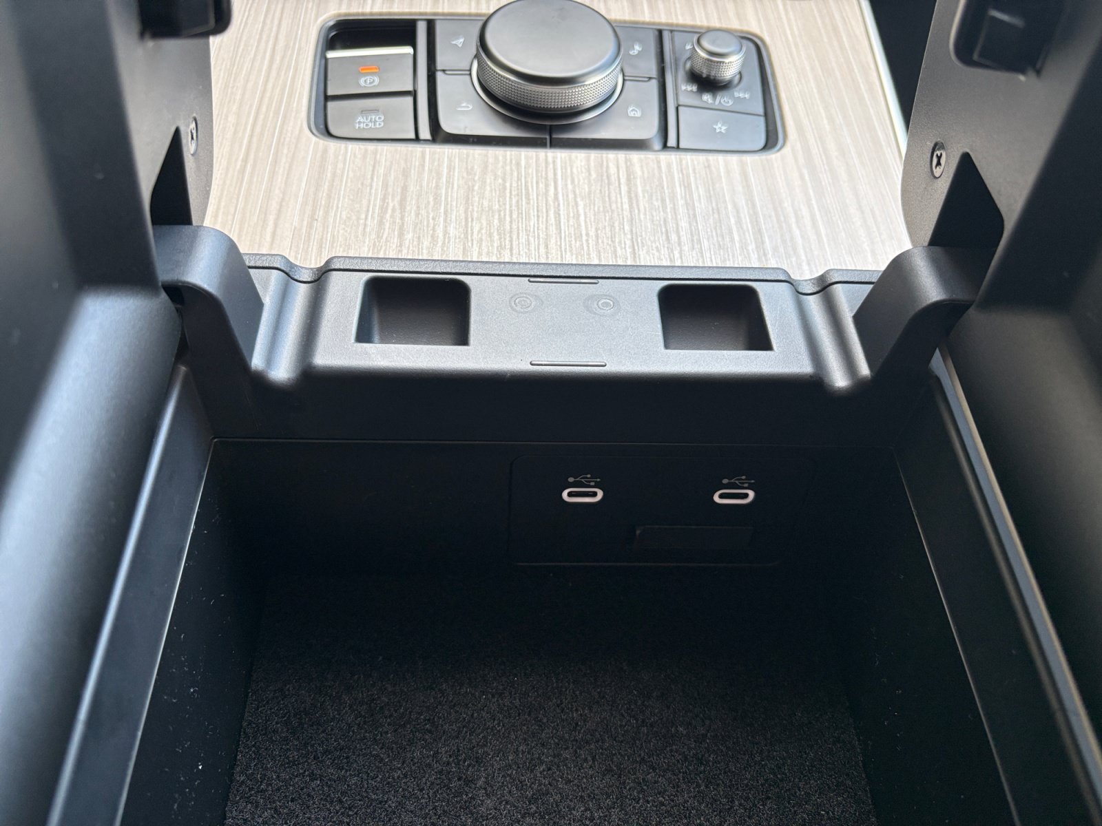 Used 2026 Platinum Quartz Mazda Premium Plus image 20