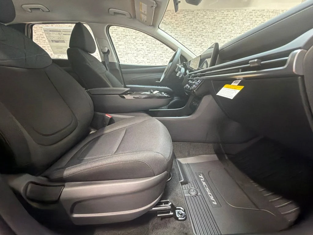 New 2026 Amazon Gray Hyundai  image 12
