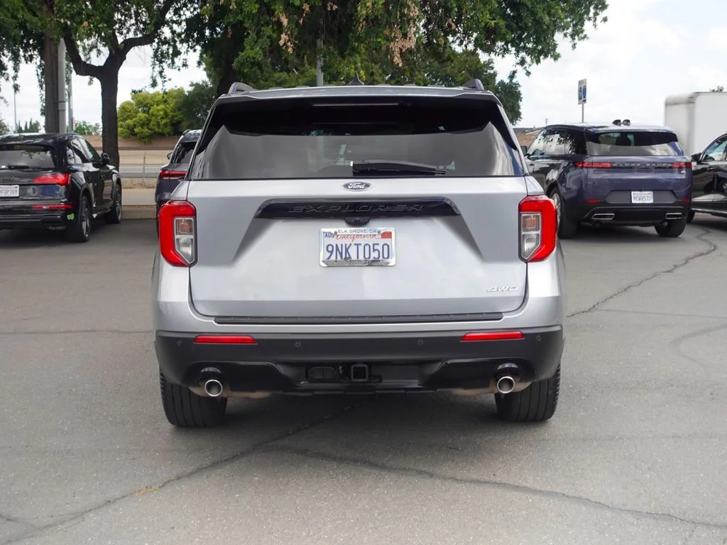 Used 2024 Silver Ford ST-Line image 7