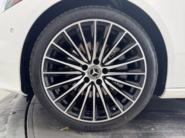 New 2026 White Mercedes-Benz C 300 image 11