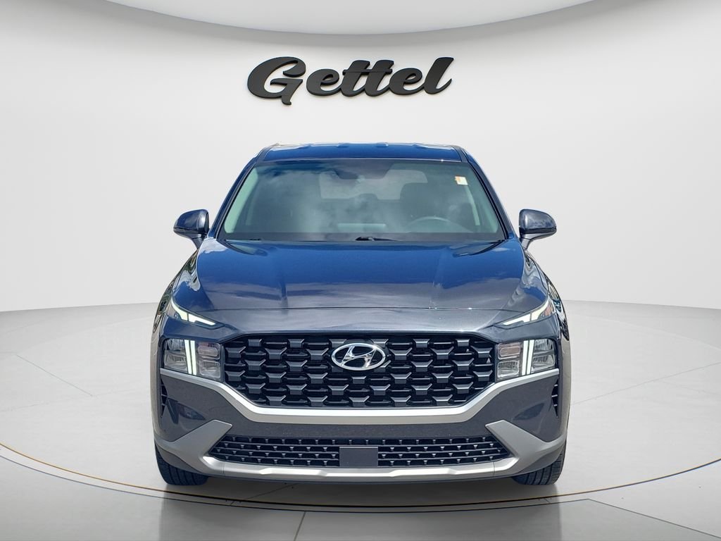 2021 Hyundai Santa Fe SE - Photo 2