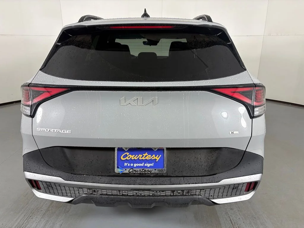 Used 2023 Gray Kia X-Line image 7
