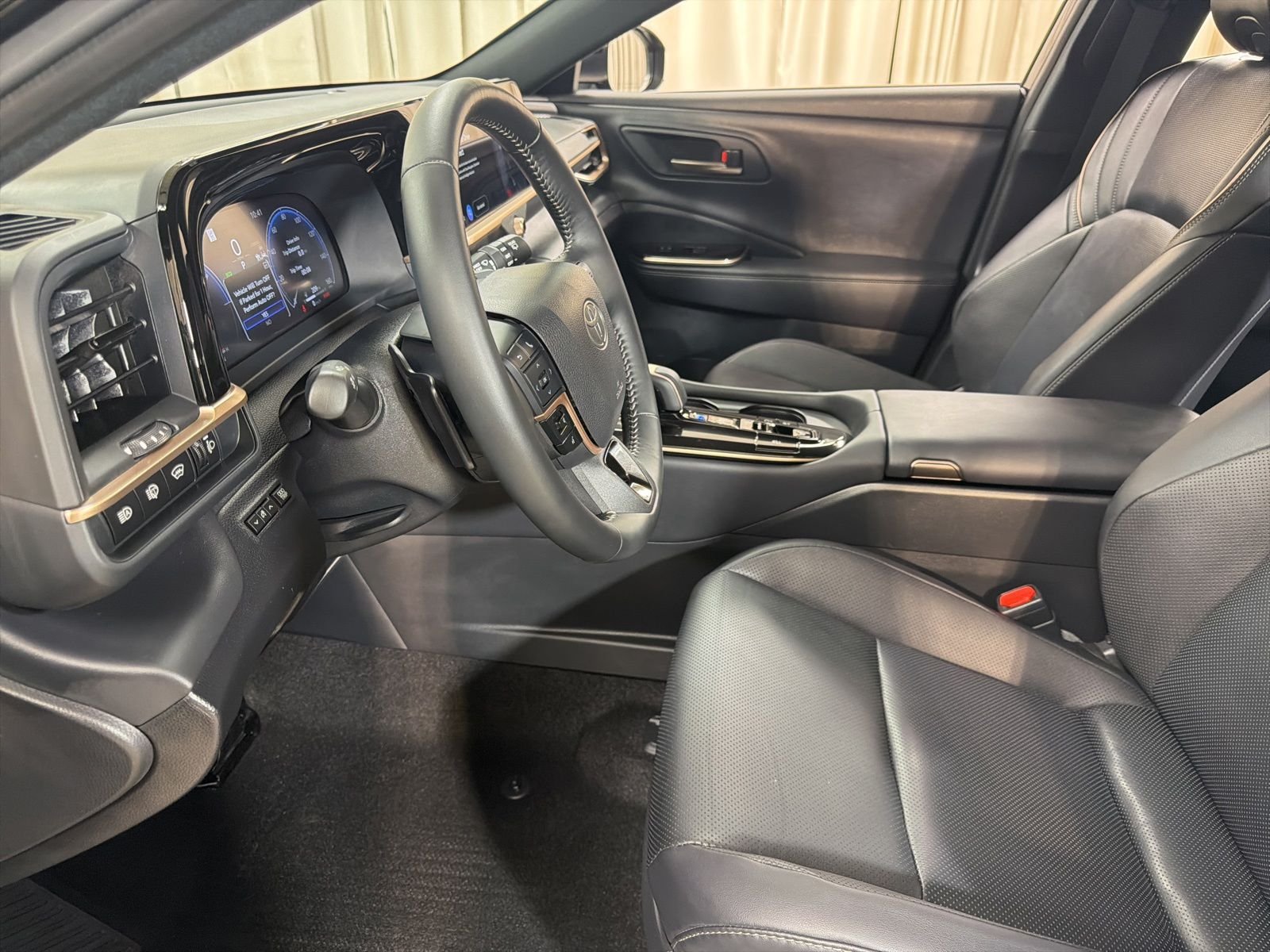Used 2025 Black Toyota XLE image 42