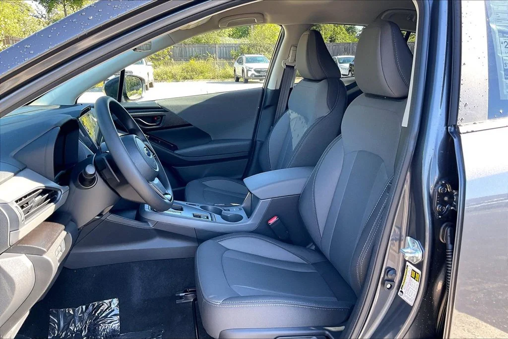 New 2026 MAGNETITE GRAY PEARL Subaru Premium image 9