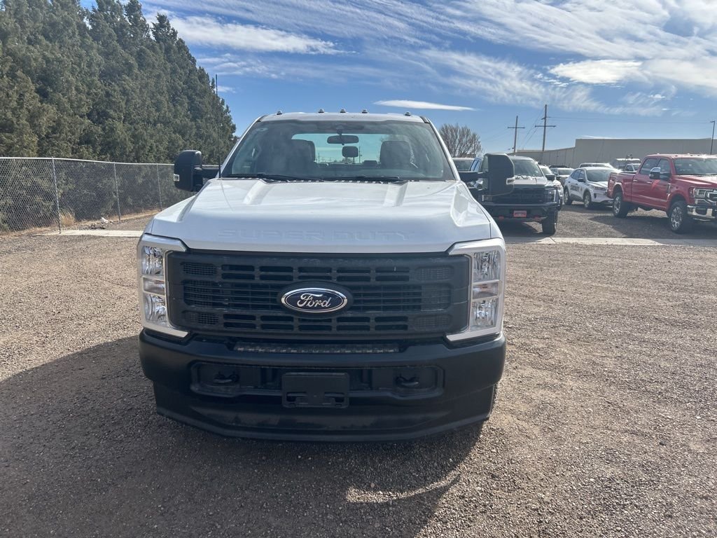 New 2026 Oxford White Ford XL image 9