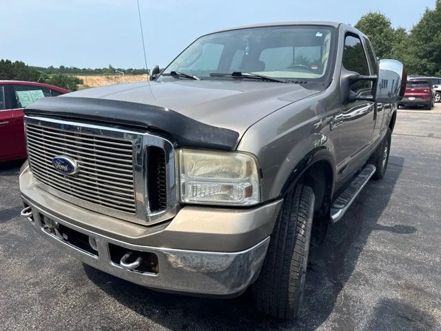 Used 2006  Ford XL image 2