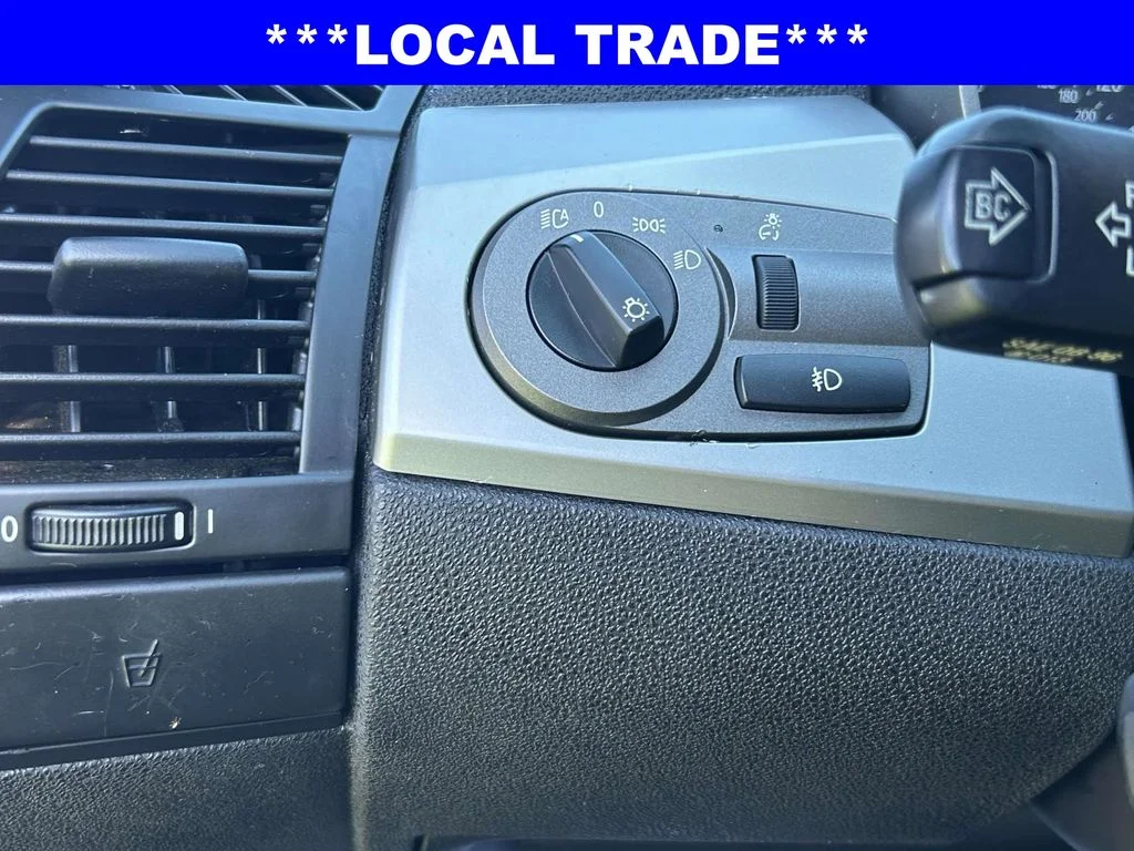 Used 2004 Black BMW 2.5i image 23