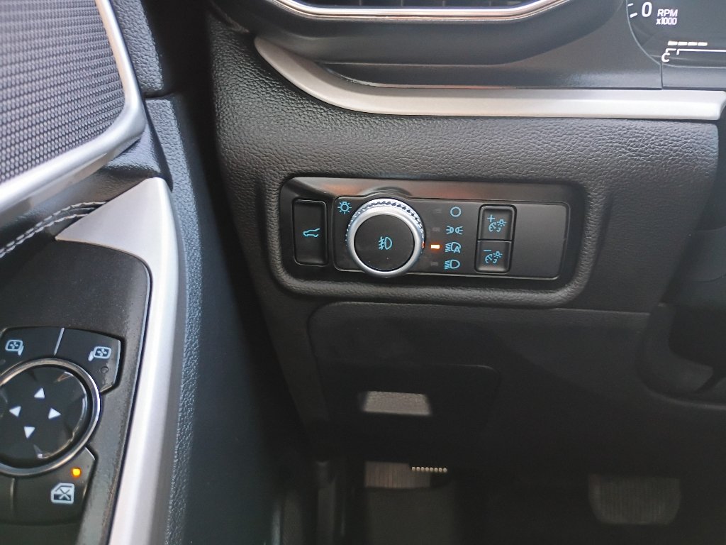 Used 2023 Carbonized Gray Metallic Ford XLT image 26